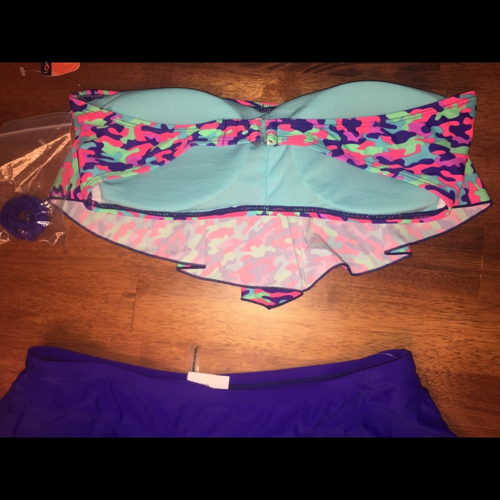 ☮️Swimsuit☮️ - Picture 3 of 6